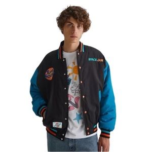 Urban Outfitters Dumbgood X Space Jam Exclusive
Varsity Jacket UO Mens Large